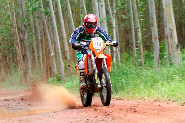 th_moto1st.jpg