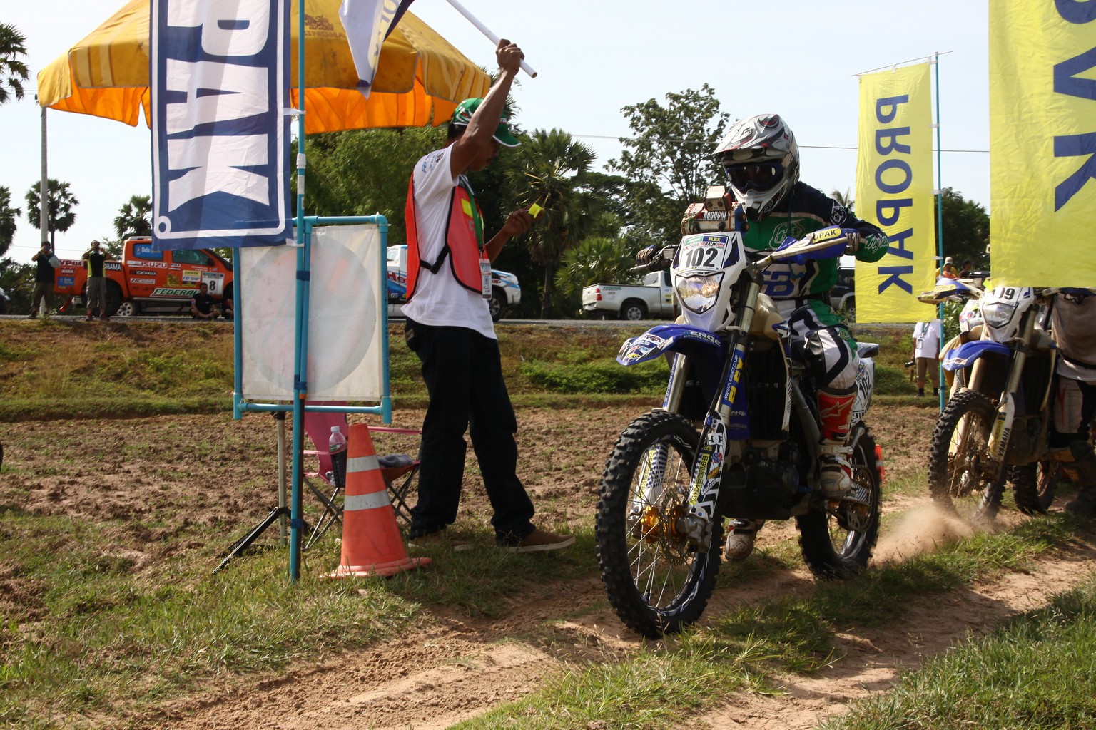 Before01.jpg